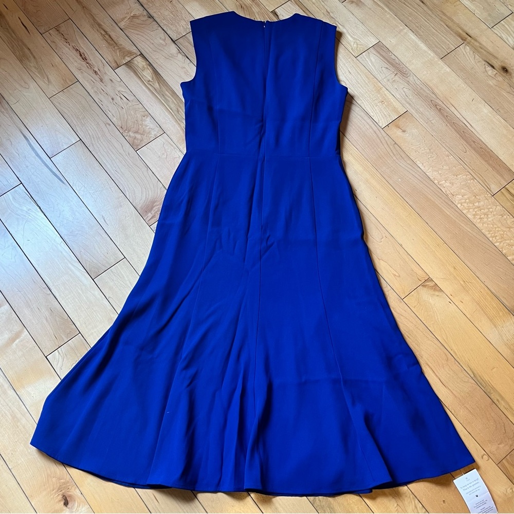 NWT MM LaFleur Elegant Blue Sleeveless Dress size four (4) - Picture 9 of 12